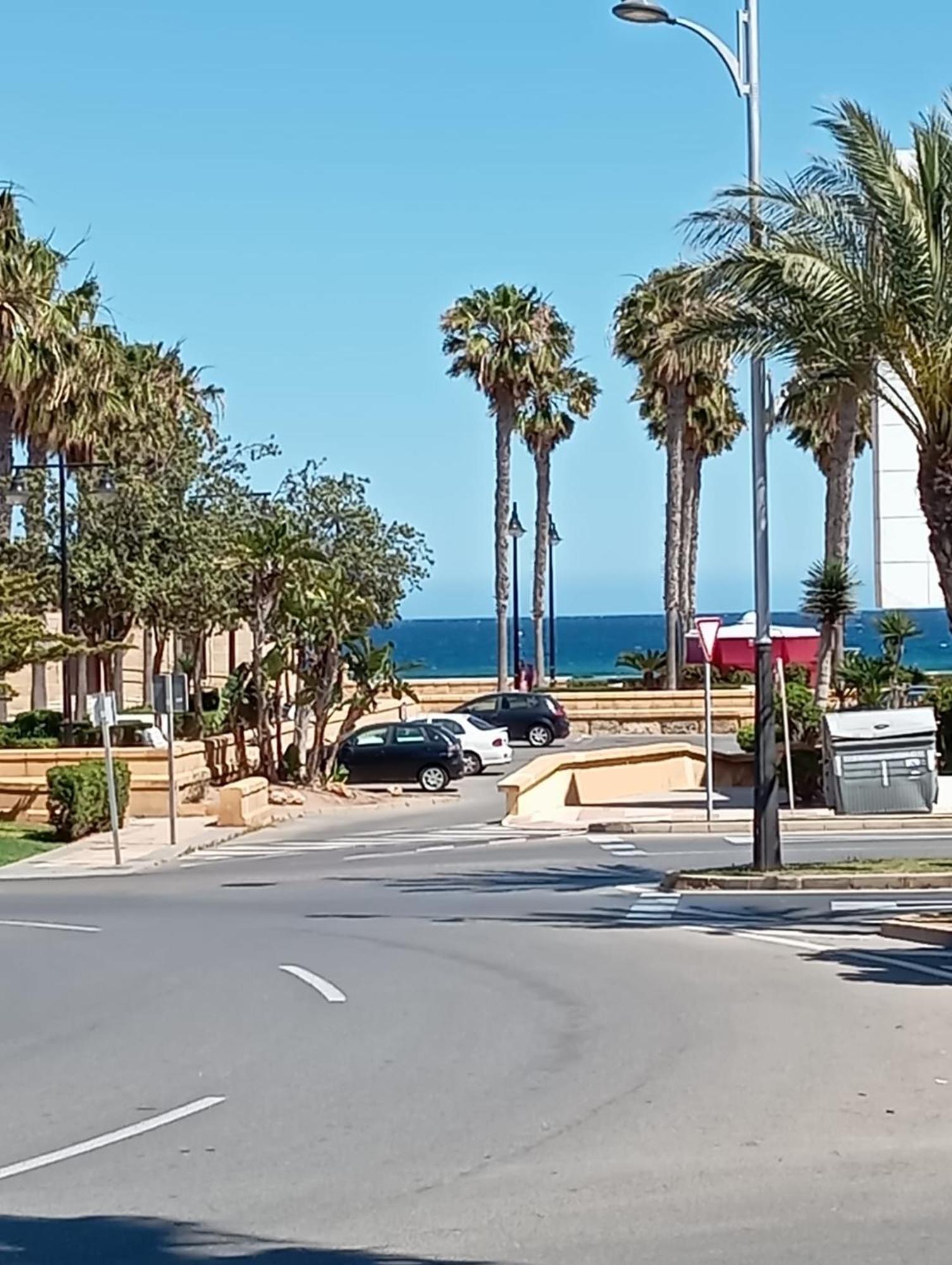 Apartamento Leyaros Roquetas de Mar Extérieur photo