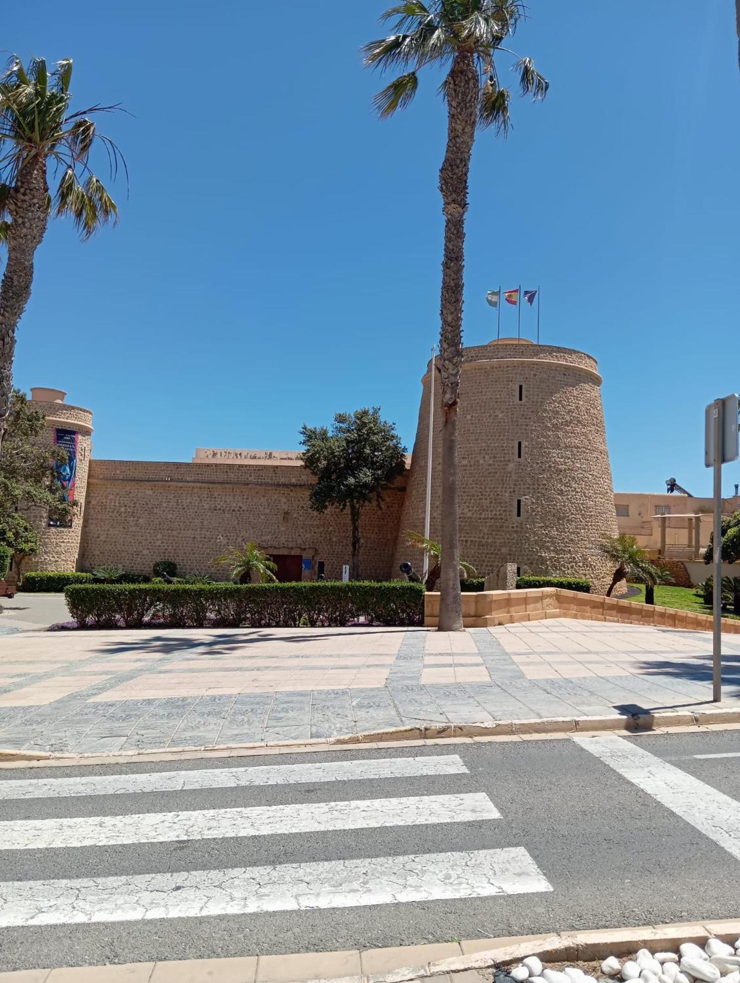 Apartamento Leyaros Roquetas de Mar Extérieur photo